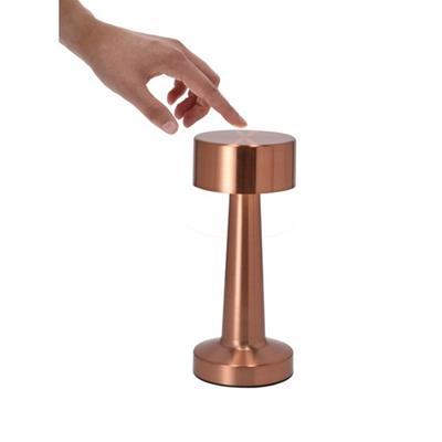 Lampe tactile avec finition en or rose Lumens