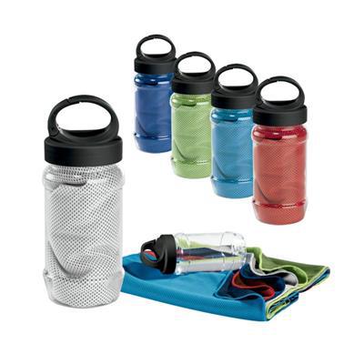 Serviette de sport avec bouteille ARTX PLUS.